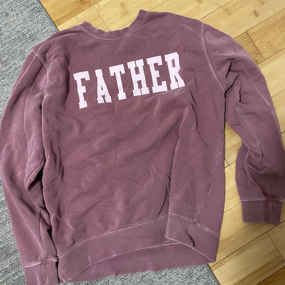 Call her daddy crew neck size medium